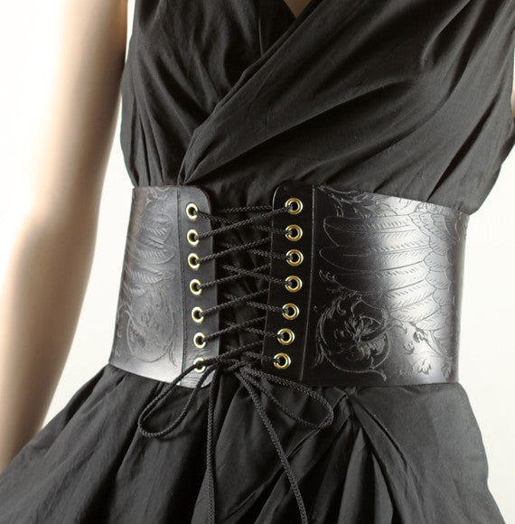 Black leather etched waist cincher or corset belt (size 25-27) - Six Wings  by Skrocki Design